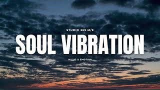 Download Lagu Emotional Piano – \ MP3