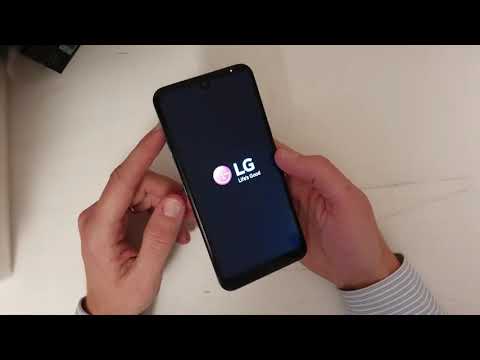 Unboxing LG Q60