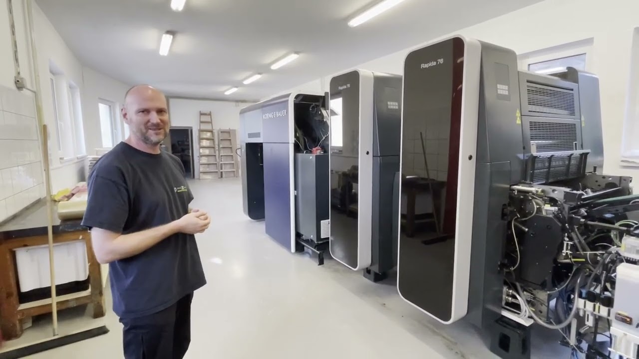 Je to tady! Nový ofsetový tiskový stroj rapida 76 od firmy KBA dorazil a bude, co nevidět v provozu