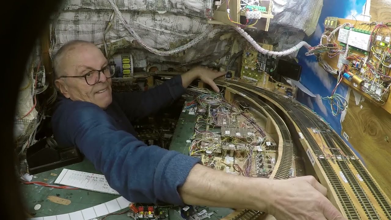 Un peu de GYM pour remettre le dépôt des AUTORAILS !