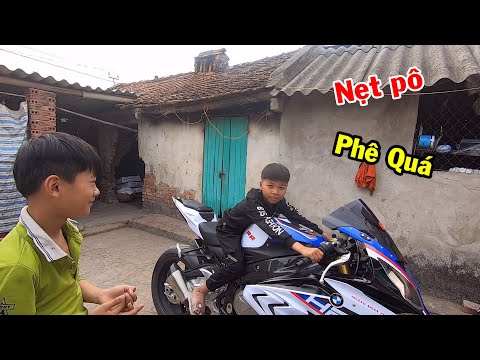 Fan nhí đến nhà đòi nẹt pô cá mập s1000rr ||