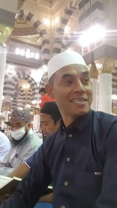 MENJELANG BUKA PUASA BERSAMA TENGKU FADLIN DI MASJID NABAWI