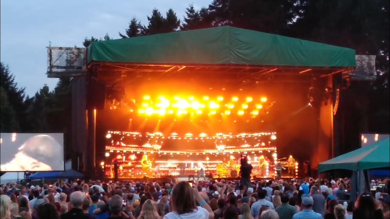 Lionel Richie Seattle summer tour YouTube