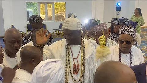 GRAND ARRIVAL OF OONI OF IFE TO HIS ELDER BROTHER 60TH BIRTHDAY CELEBRATION PARTY
