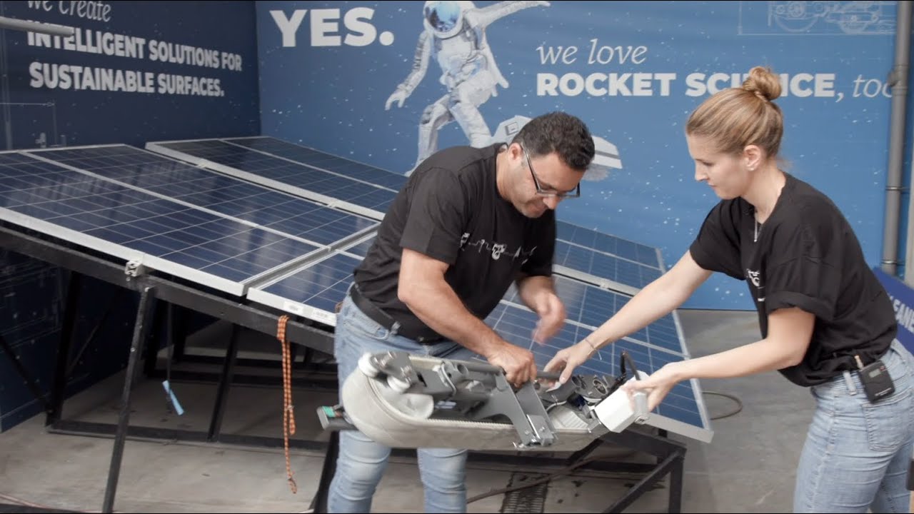 Schulungsvideo solarROBOT pro │ hyCLEANER Academy