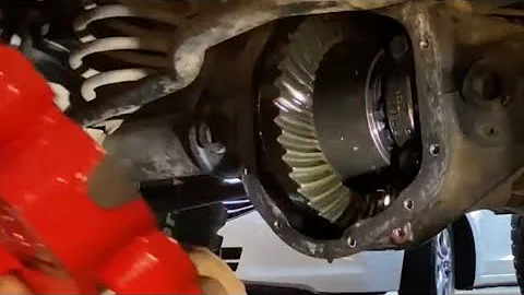 37 Tires with  5.13 Gears // MPG