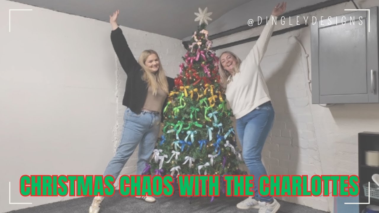 Christmas chaos with the Charlottes! The tree in Dingley Depot is up 🎄 