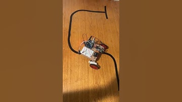 Line Follower Robot using Arduino - Project assignment for Skyfi Labs online course - by Carlos C.