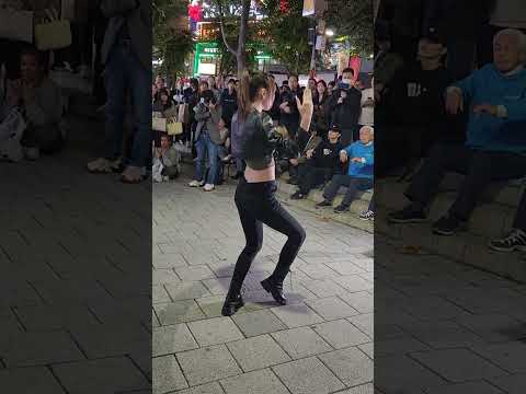 Kpop&amp;amp;JHKTV]<strong>Allure</strong> saehee <strong>in</strong> hongdaeSavage-aespa 얼루어 홍대케이팝 새비지 에스파 #shorts