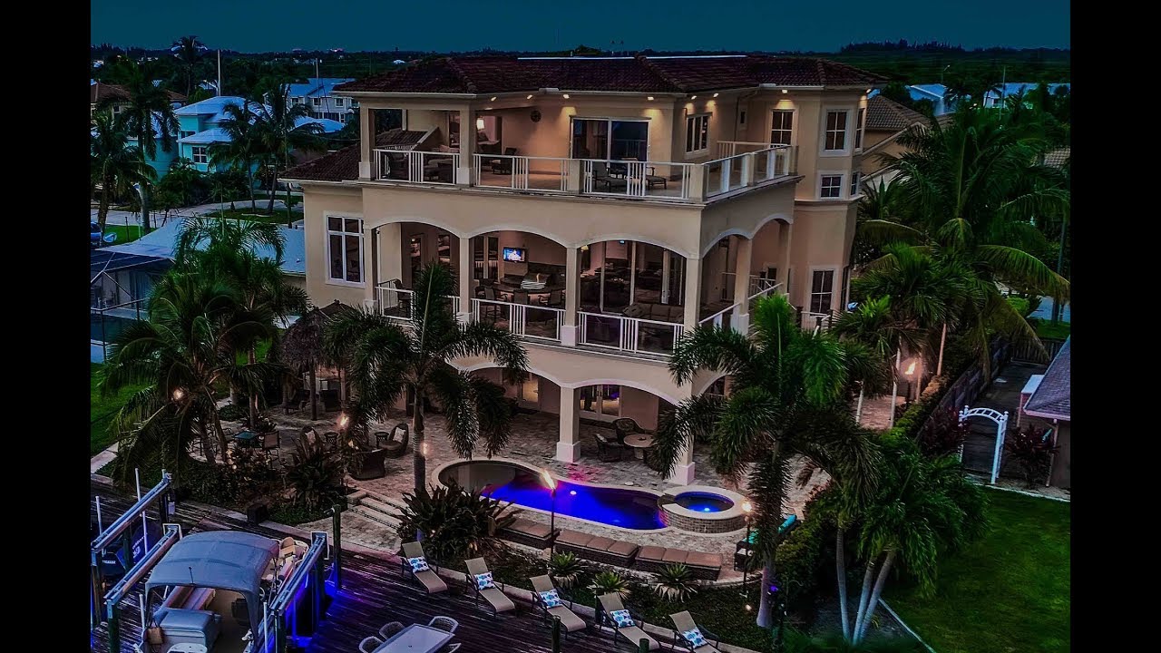 For sale 18276 Cutlass Dr, Fort Myers Beach, FL. Deepwater luxury
