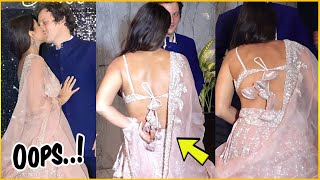 Omgshreya Saran Oops Moment In Public At T-Series Diwali Party Watch Video
