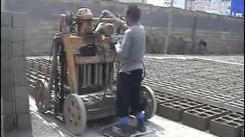 QMY4 45 mobile concrete block making machine; egg laying brick making machine