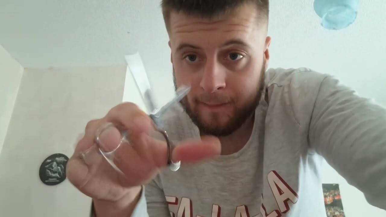 CHAOTIC 3 MINUTE ASMR HAIRCUT