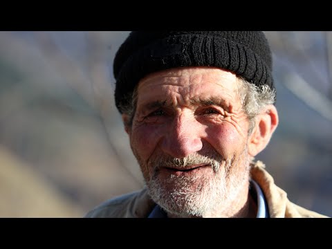 ხიდი მდინარეზე კი არა, მდინარეში - 600 ათასი ლარი საფეხმავლო ხიდისთვის