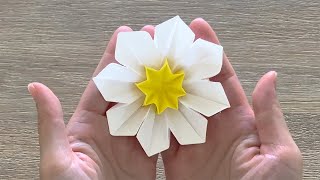 Origami Paper Daisy Flower: Step-by-Step Tutorial