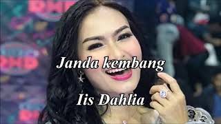 Janda kembang by Iis Dahlia