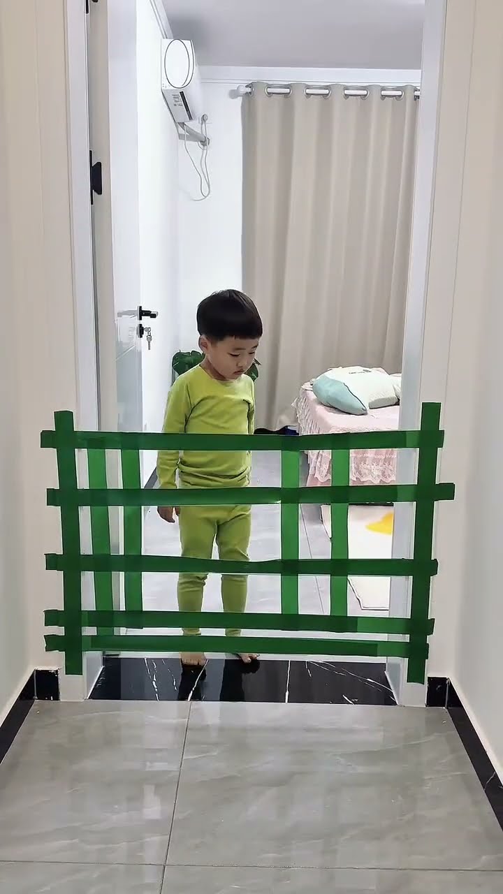 测试一下儿子的应变能力，万万没想到！#cute baby#baby#萌娃#搞笑日常 #人类幼崽#小米宝