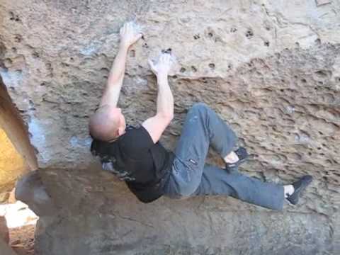 Beta Video for climb Big City Boy v6, Bishop