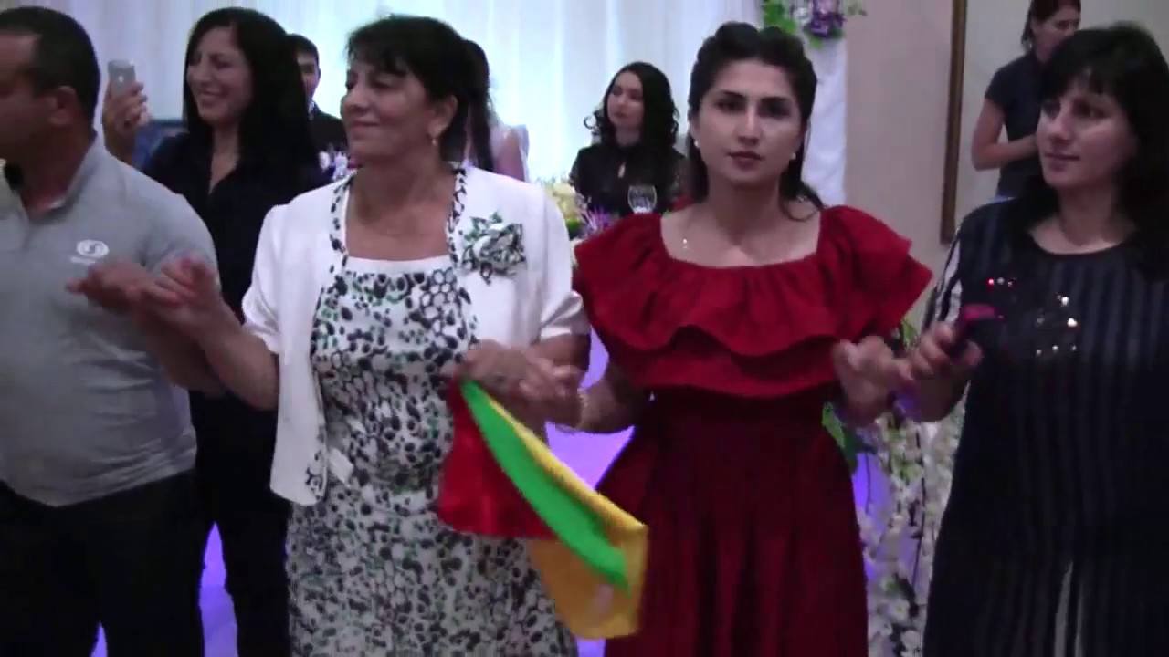 Карина и дамир