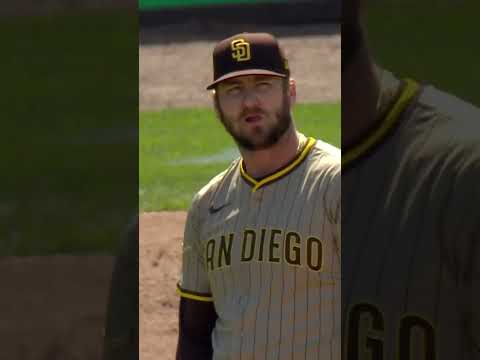 KYLE TUCKER HOMERS