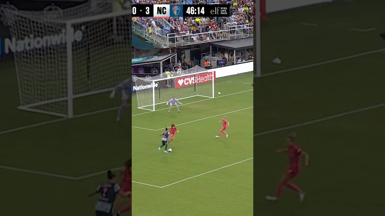Trinity Rodman 👉 Top biiiin 🎯  #nwsl #soccer #football