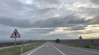 Yollar Seni Gide Gide Usandim