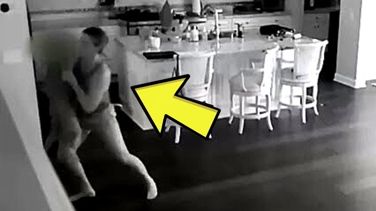 Babysitter Hears Noise Upstairs So Dad Checks Hidden Camera And Captures A Nightmare In His Kitchen pic