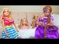 Настя как принцесса Рапунцель и ГИГАНТСКАЯ Барби идут на вечеринку New Rapunzel doll