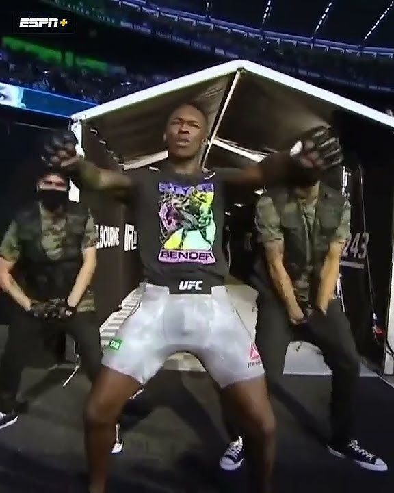 Israel Adesanya’s UFC 243 entrance 🕺🏾 | #Shorts