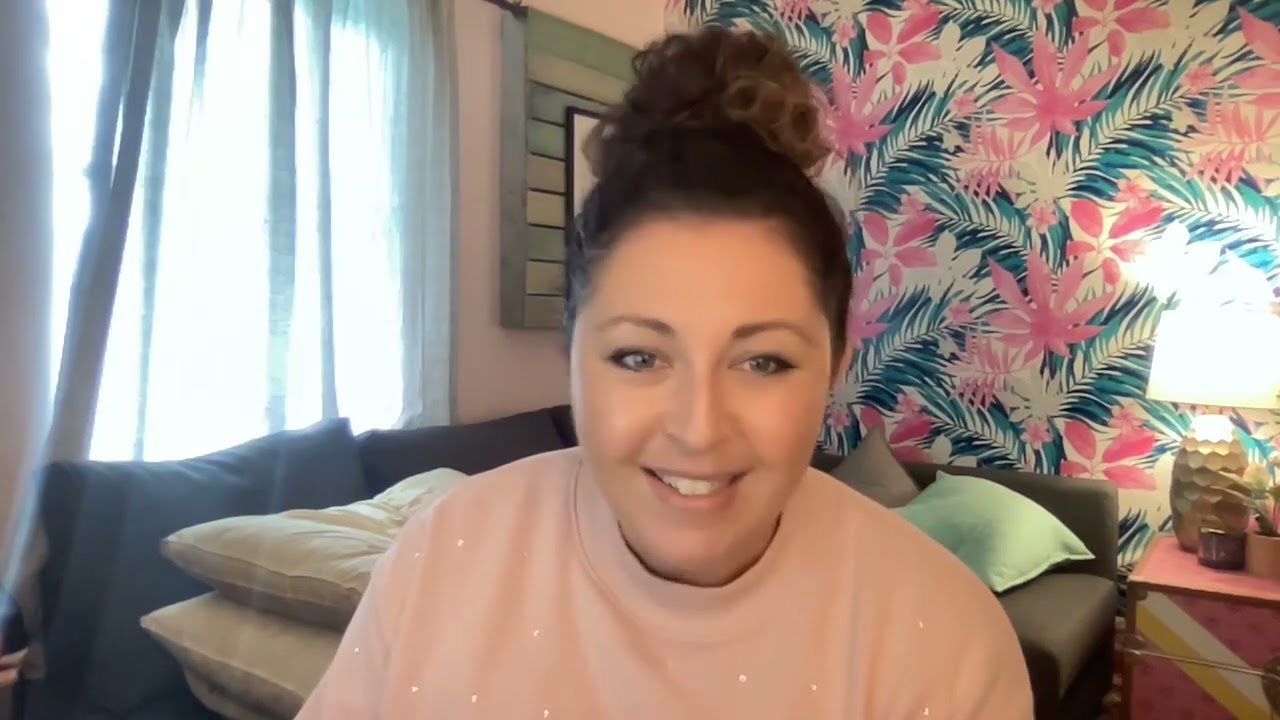 Should I Hire a Social Media Manager?