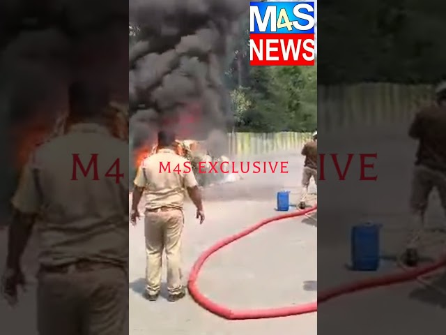 चलती कार में लगी आग बाल बाल बचे तीन सवार