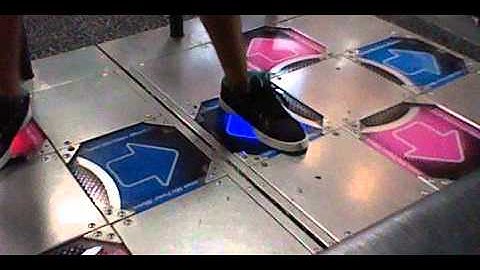 Dancer-K - LITTLE BITCH Doubles Heavy A on DDR EXTREME(AC)