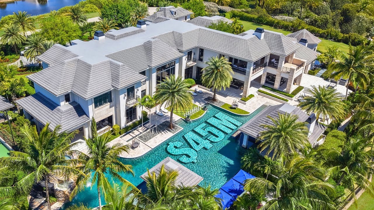 Top 5 Features That Make This Florida Mega Mansion NEXT-LEVEL