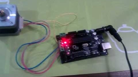 Stepper Motor Control (步進馬達控制) = Motoduino (Arduino+293D) + Stepper Motor