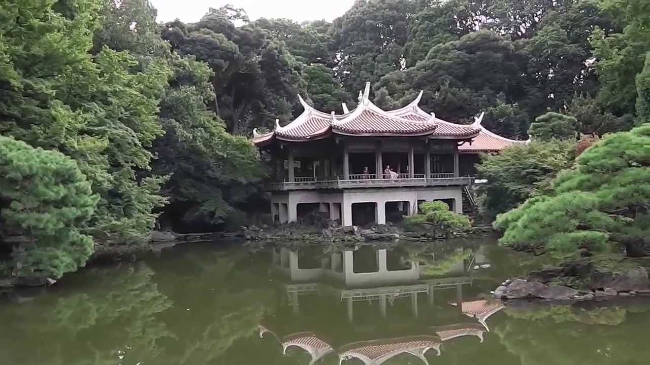 eroslon a guide to the tourist attractions in tokyo japan