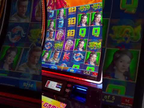 Party Budget cheap eats fun entertainment on the Las Vegas Strip Linq Promenade High Roller Ice Bar