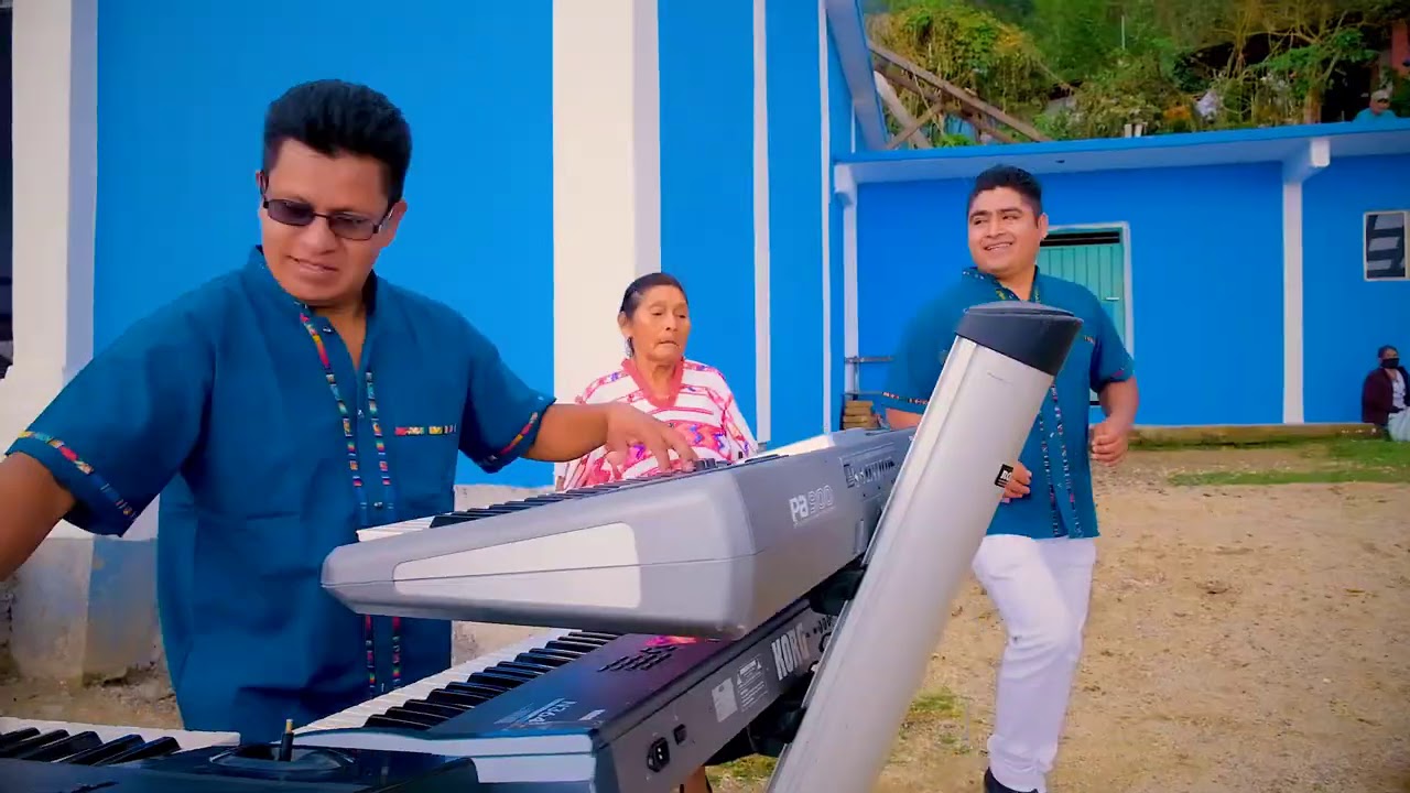 El Idolo del pueblo / Son Mixtecas