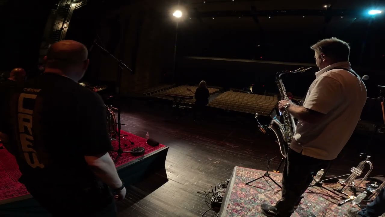 Jason Scheff, Steve Ferrone, Errol Cooney, Steve Ferlazzo,  Patrick Lamb,  Cheyenne Wyoming