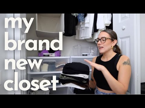 I'm Staying In Florida a Little Longer... So Let's Reorganize My Closet | Katie Carney