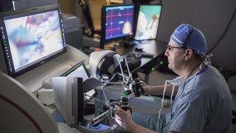 Medical Robotics - NeuroArm