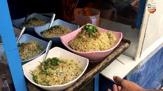 Gileee  Mie Ayam Mangkok Monster Sebaskom Buat 10 Orang  Yogyakarta Street Food bikinngiler