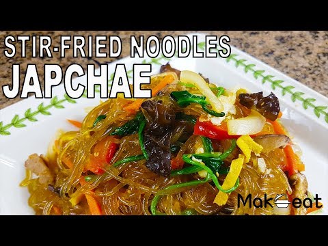 How to Make Korean Stir-Fried Glass Noodle: Japchae [잡채 만들기]