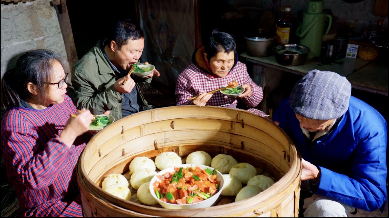 5-generation traditional recipe for authentic Chinese buns, warm dinner ...