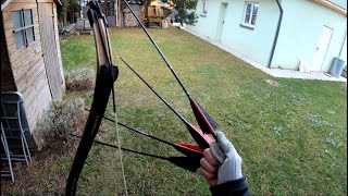 Korean Bow 4 Arrows In One Hand