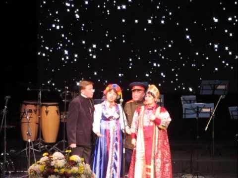 Деревня в вечерней дымке. Вечер вечер матушка. Театральная постановка свадьба зощенко. Вечер вечер матушка. Джон лесли.