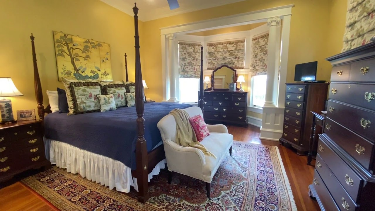 230 One Particular Harbor VIDEO Cheryl Yetter