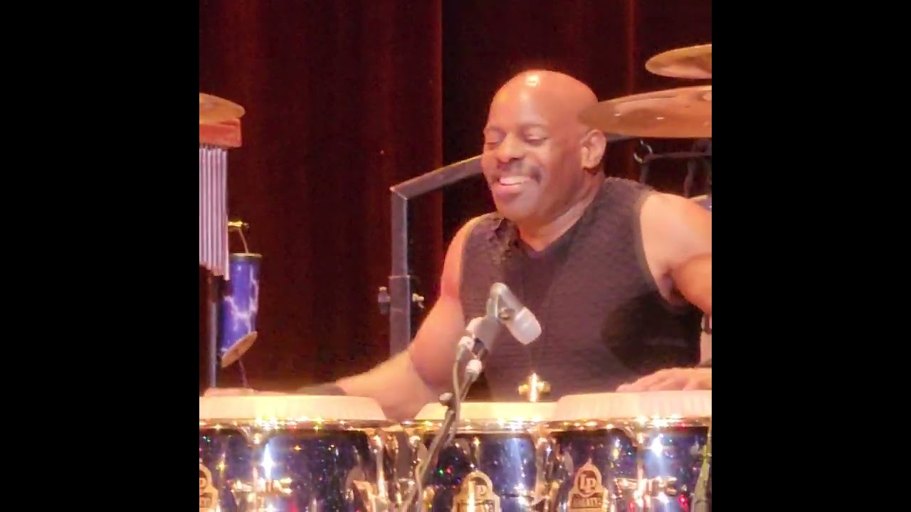 Kenny G Live: Percussion Solo |  ft 'Ron Powell'