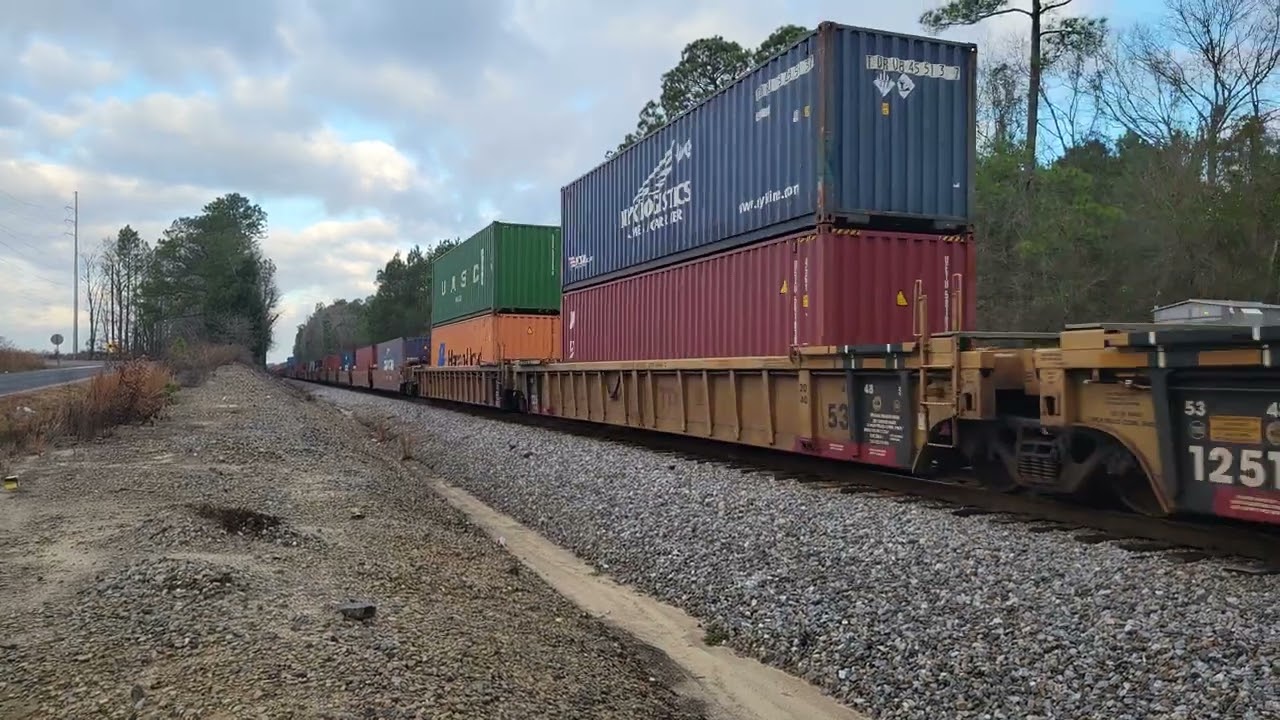 NS 238 with the Interstate "Creamsicle" Heritage Unit on the point.