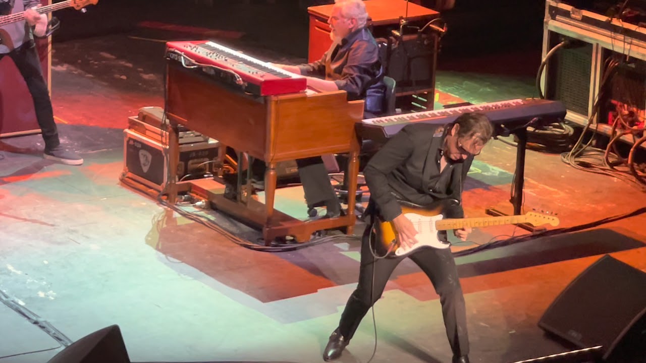 Joe Bonamassa Santander Performing Arts Center Reading Pa Dec 1 2021