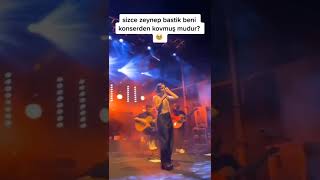 Zeynep Bastık Konserinde Bağırarak Şarkı Söyleyen Kız Konserden Kovdu